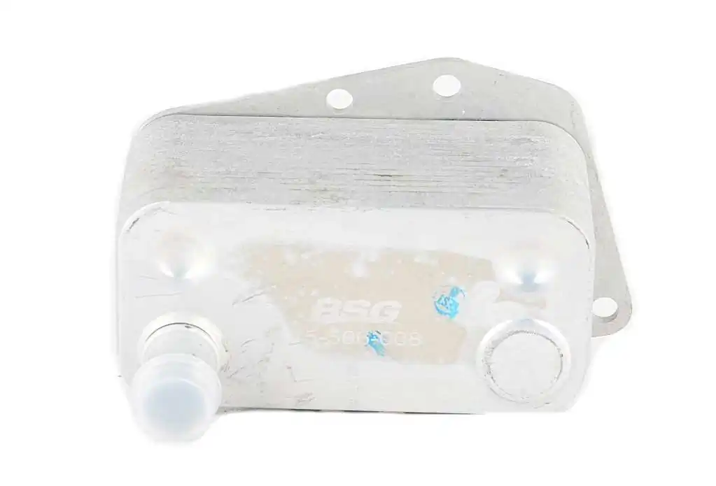 BSG Olajhűtő, motorolaj - BSG 15-506-008 - TothCarparts