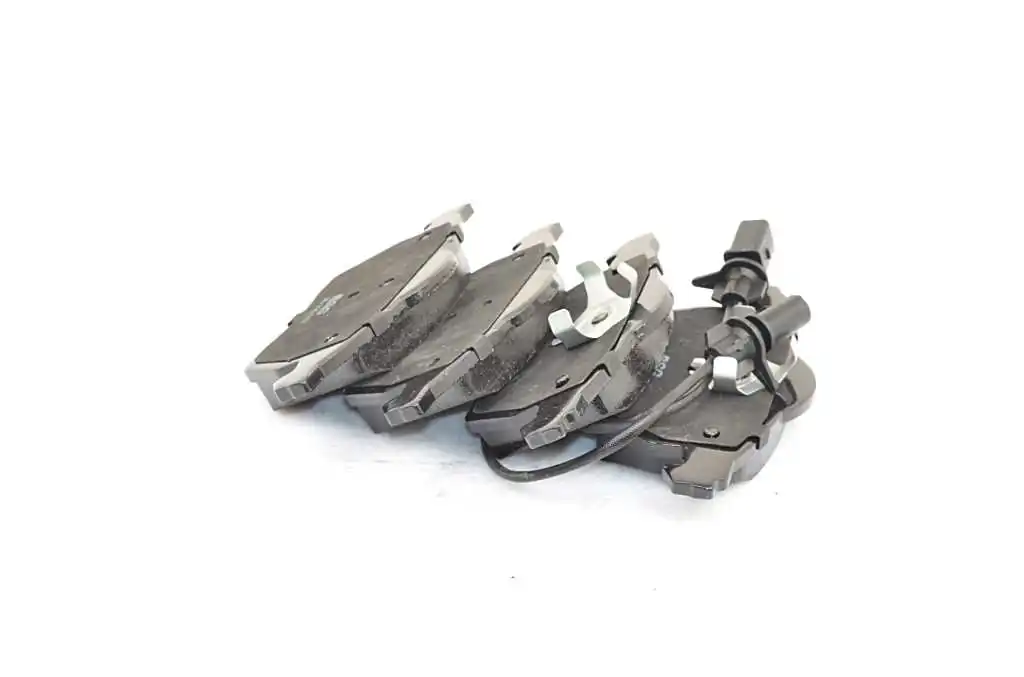 BSG fékbetétkészlet, tárcsafék - BSG 90-200-032 - TothCarparts