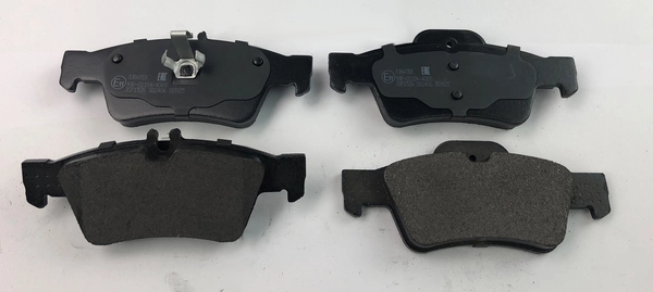 JURATEK fékbetétkészlet, tárcsafék - JCP1526 - TothCarparts