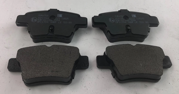 JURATEK fékbetétkészlet, tárcsafék - JCP1784 - TothCarparts