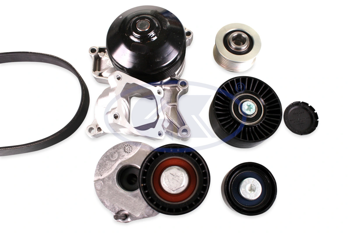 GK Vízszivattyú + bordásszíjkészlet - K980817C - TothCarparts