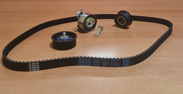 TECHNOX Fogasszíjkészlet - KD10315 - TothCarparts