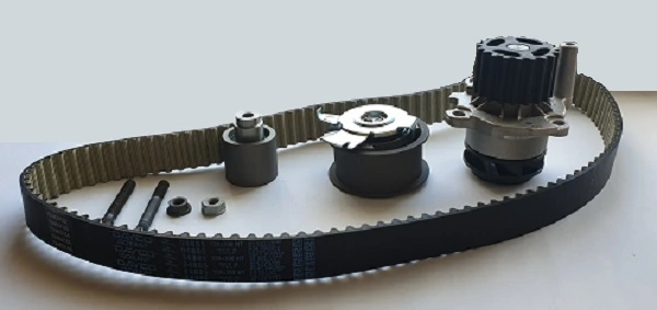 TECHNOX Vízpumpa + fogasszíj készlet - KW20339CC - TothCarparts
