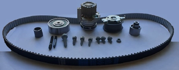 TECHNOX Vízpumpa + fogasszíj készlet - KW20379B - TothCarparts