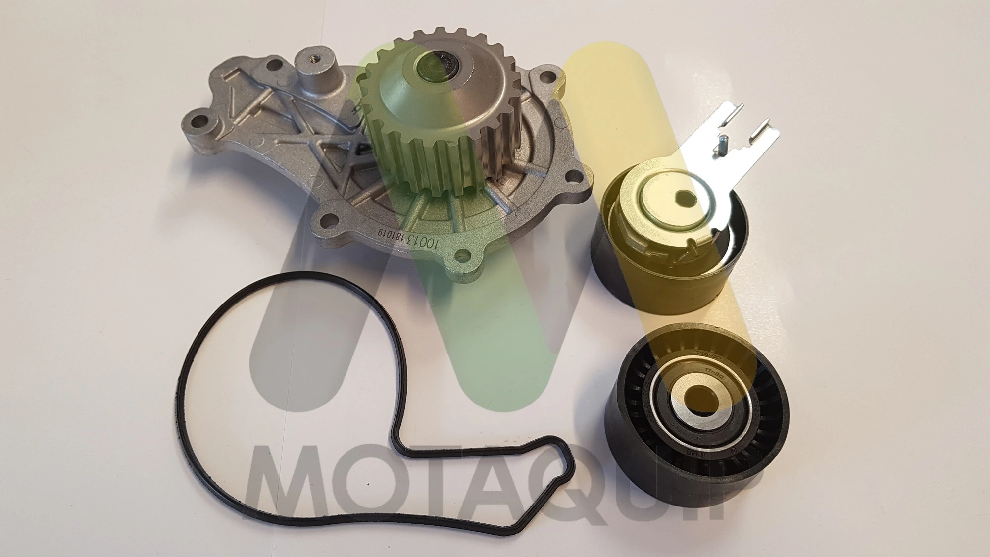 MOTAQUIP Vízpumpa + fogasszíj készlet - LVTTP100 - TothCarparts